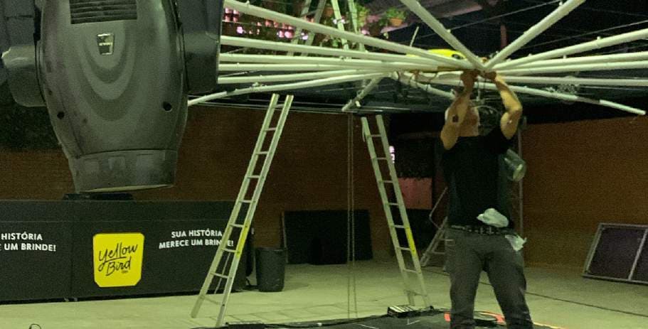 Scenographic installation setup at Love/Tropicals.